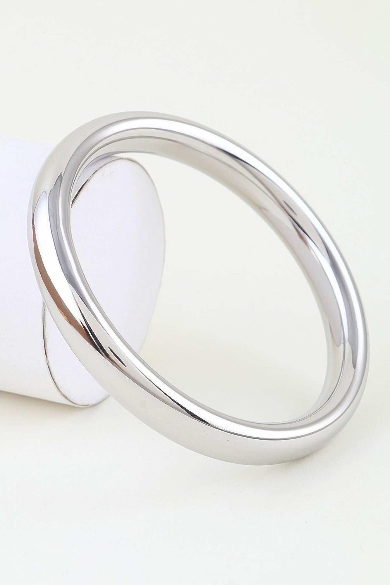 Polished Classic Bangle Bracelet