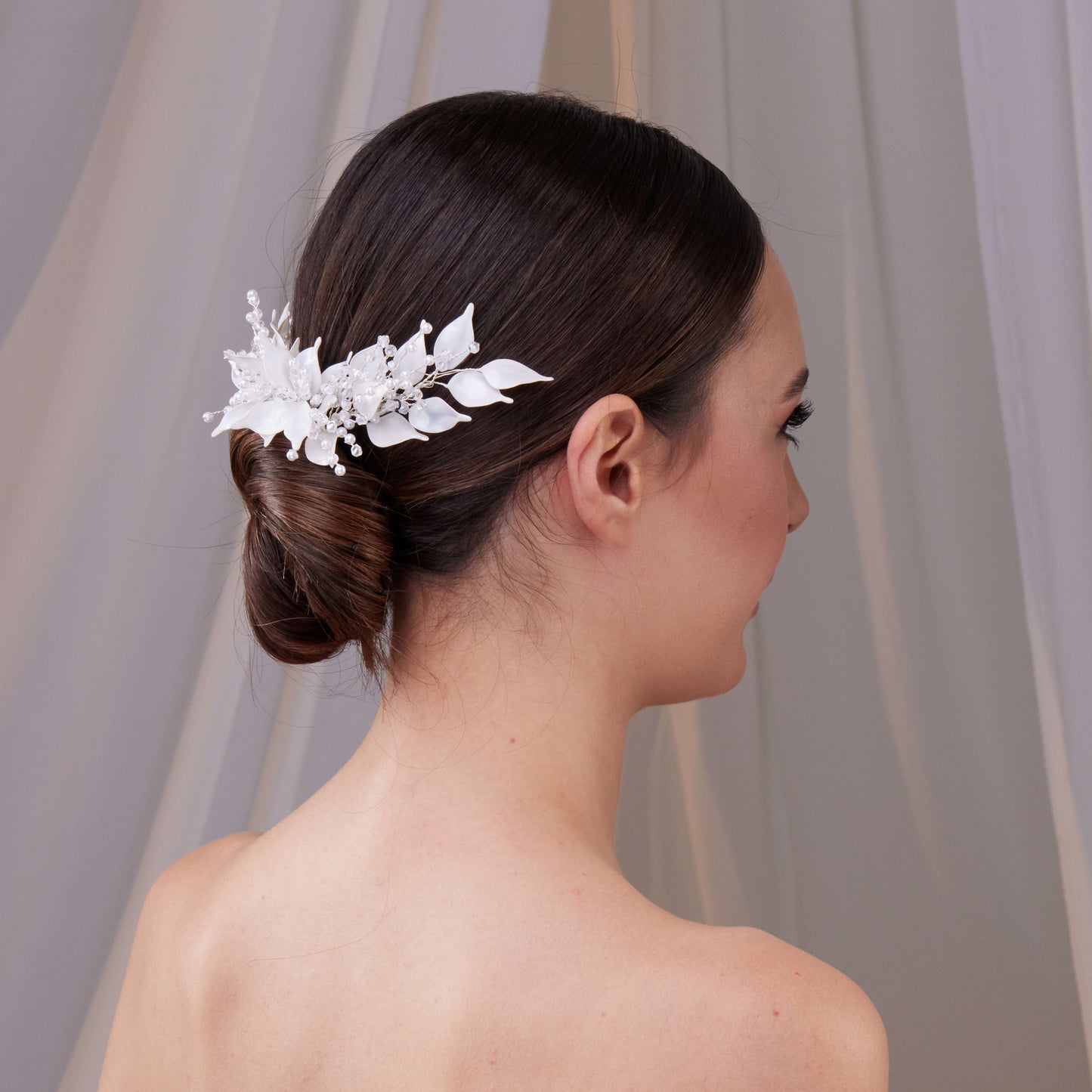 Elegant Resin Leaf Hair Comb
