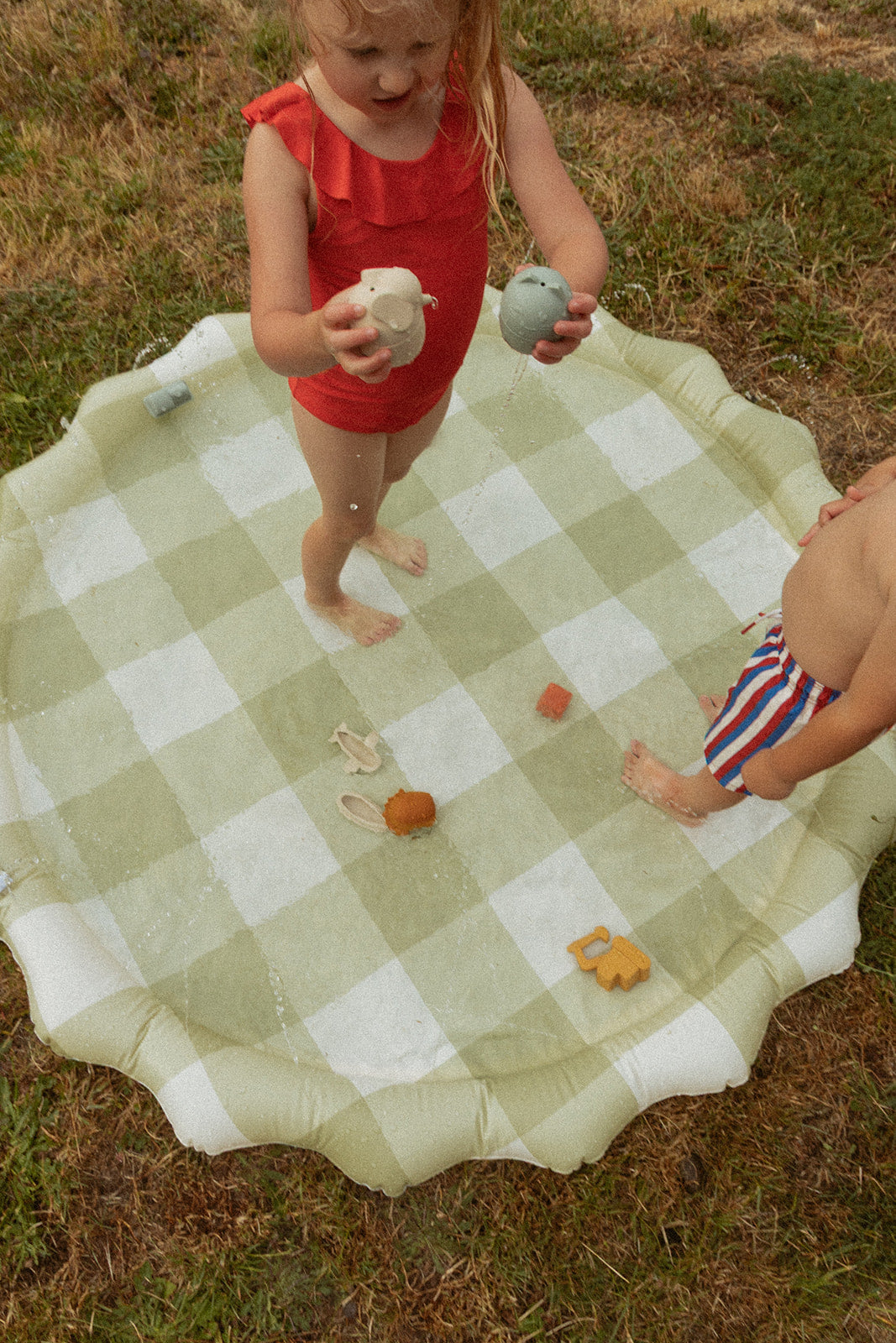 Green Gingham Splash Pad