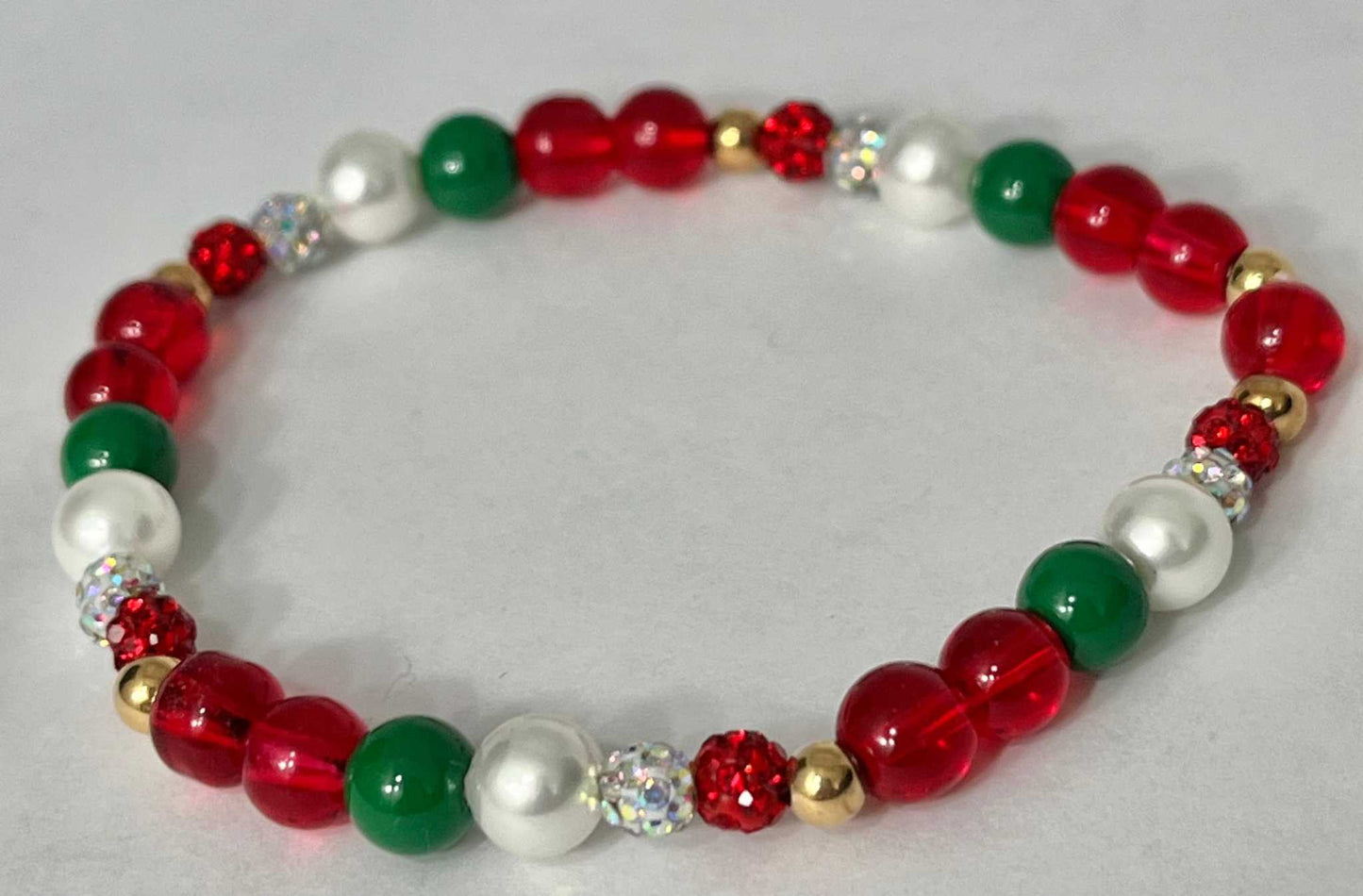 Christmas Jeweled Bead Bracelet – Festive Holiday Jewelry