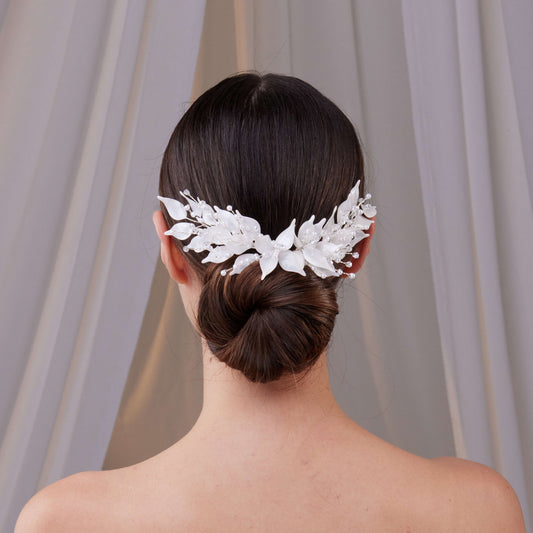 Elegant Resin Leaf Hair Comb | Zenvyra Collective