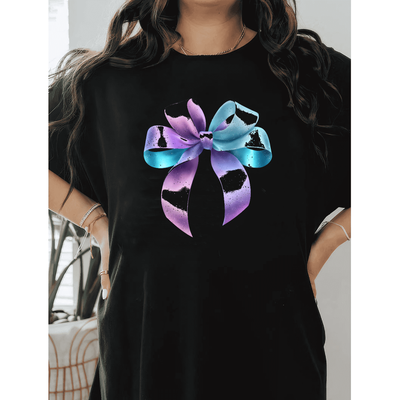 Casual Women's Cotton T-Shirt with Bow Detail - Trendy and Comfortable for Every Season