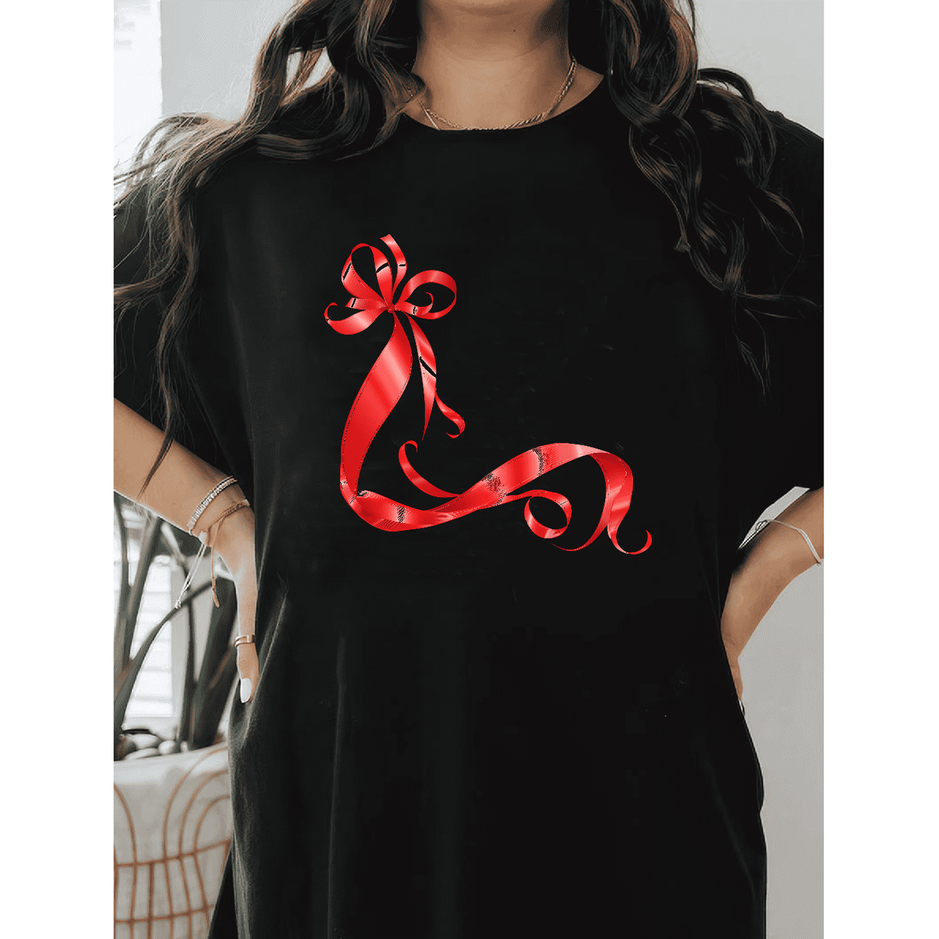 Casual Women's Cotton T-Shirt with Bow Detail - Trendy and Comfortable for Every Season