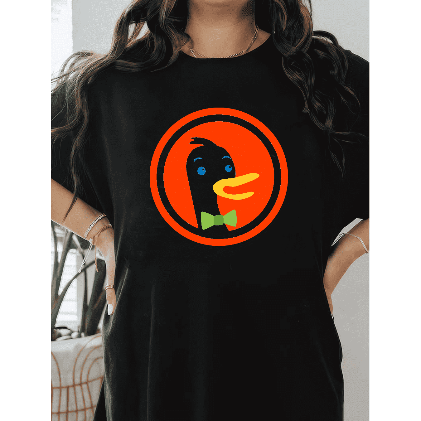 Casual Women's Cotton T-Shirt with Bow Detail - Trendy and Comfortable for Every Season