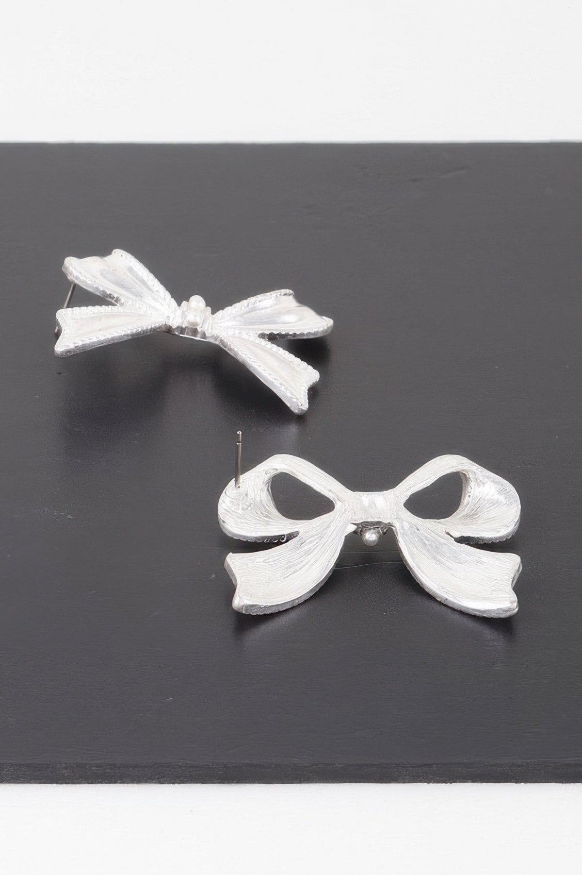Luxury Pearl Ribbon Earrings