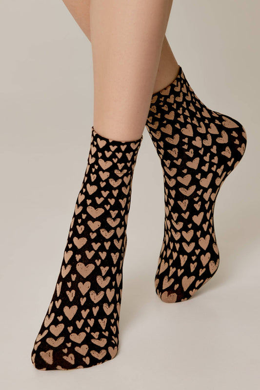 Conte Fantasy Heart Pattern Socks – Women's 70 Den Patterned Hosiery